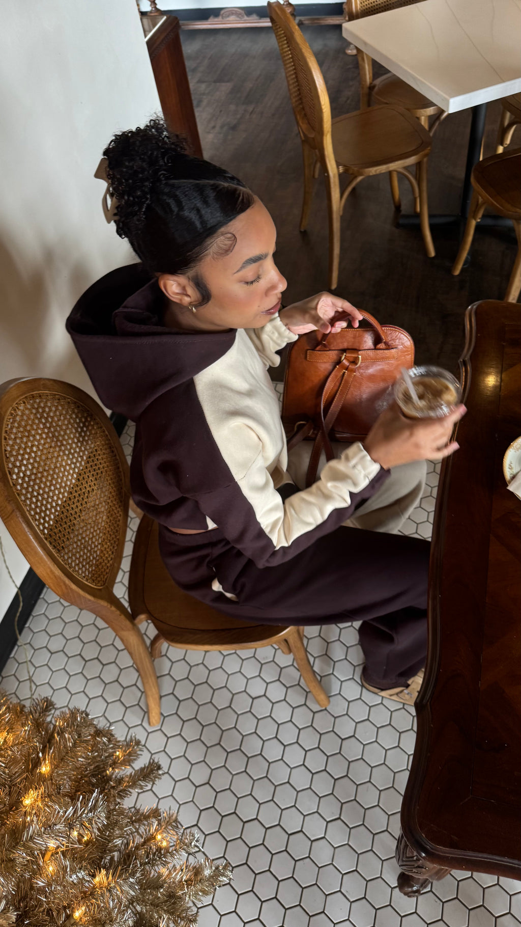 The Anna Anne Loungewear Set (coffee)